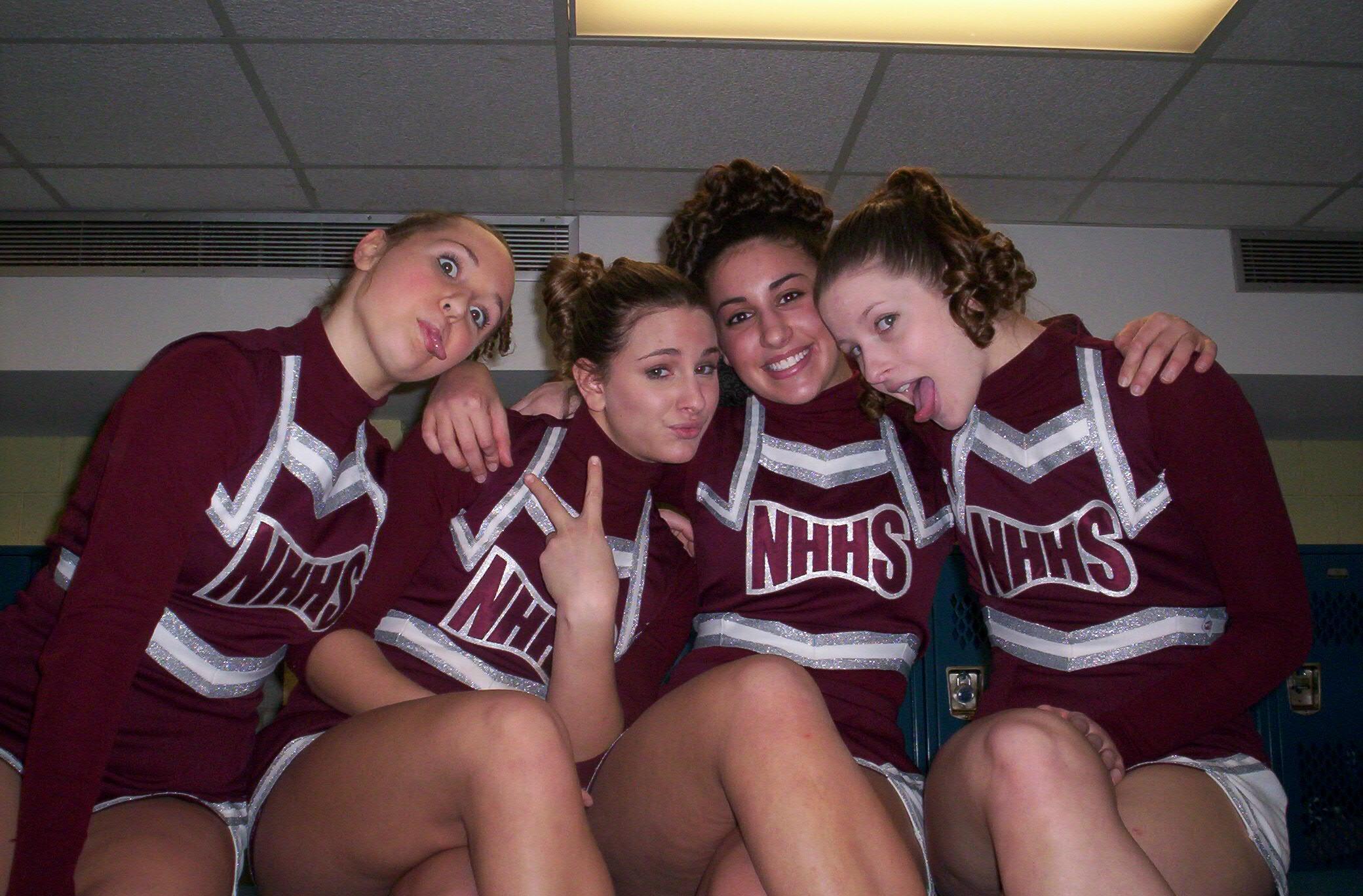 North Haven (CT) High School Cheerleaders - NHaven_Girls.